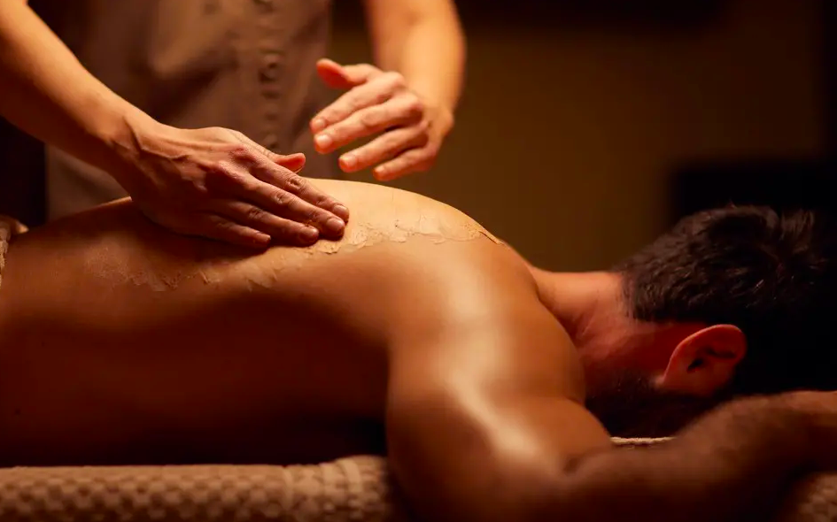 Man having adult massage in Aldershot.